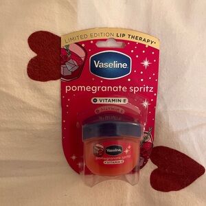 Vaseline Pomegranate Spritz Lip Therapy - Pink